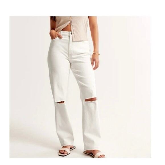 NEW Abercrombie & Fitch 32 18s The 90s Relaxed High Rise Curve Love Jeans White - Picture 2 of 12
